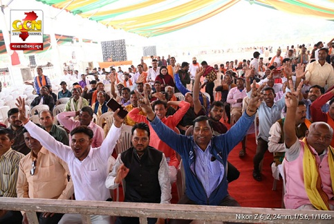 शपथ ग्रहण समारोह में शामिल होने वालों में है अभूतपूर्व उत्साह शपथ ग्रहण समारोह में शामिल होने वालों में है अभूतपूर्व उत्साह
