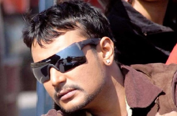 कन्नड़ अभिनेता दर्शन के खिलाफ FIR दर्ज, जानिए क्या है मामला 