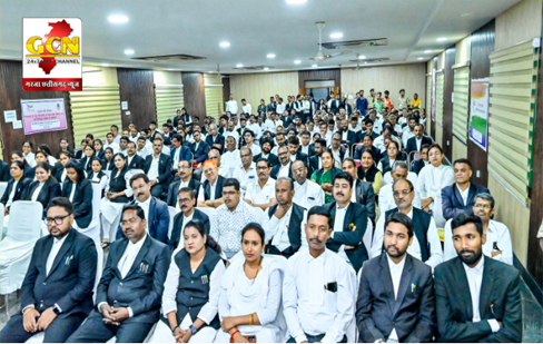 नशे के खिलाफ, वकील और पुलिस हुए साथ... नशे के खिलाफ, वकील और पुलिस हुए साथ...