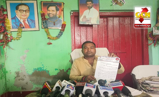 लोजपा (रामविलास) के जिला अध्यक्ष ने दिया अपने पद से इस्तीफा लोजपा (रामविलास) के जिला अध्यक्ष ने दिया अपने पद से इस्तीफा