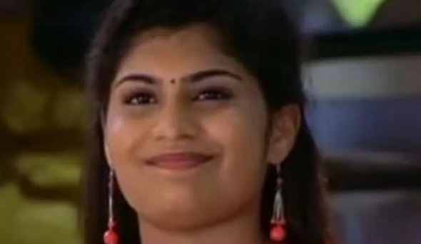 दुखद: 8 महीने की प्रेग्नेंट टेलीविजन की जानी-मानी एक्ट्रेस की हार्ट अटैक से मौत, ICU में नवजात बच्चा