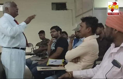 सेक्टर 56 में संस्कार की पाठशाला का आयोजन किया गया -डॉ एमपी सिंह सेक्टर 56 में संस्कार की पाठशाला का आयोजन किया गया -डॉ एमपी सिंह