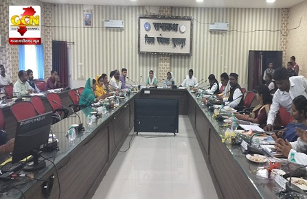 गहमागहमी के बीच सूरजपुर जिला पंचायत सामान्य सभा की बैठक हुई सम्पन्न