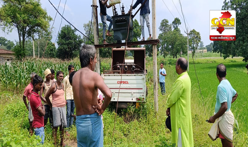 कांग्रेस महामंत्री शिव भजन सिंह मरावी की पहल पर गांव में लगा नया ट्रांसफार्मर...(VIDEO)