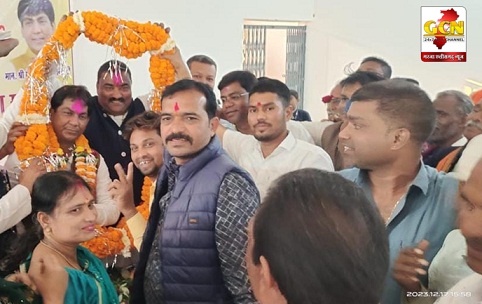 साहू समाज ने किया नवनिर्वाचित विधायक राजू सिन्हा का सम्मान