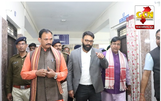 स्वास्थ्य एवं परिवार कल्याण एवं चिकित्सा शिक्षा मंत्री ने जिला अस्पताल का किया अवलोकन स्वास्थ्य एवं परिवार कल्याण एवं चिकित्सा शिक्षा मंत्री ने जिला अस्पताल का किया अवलोकन